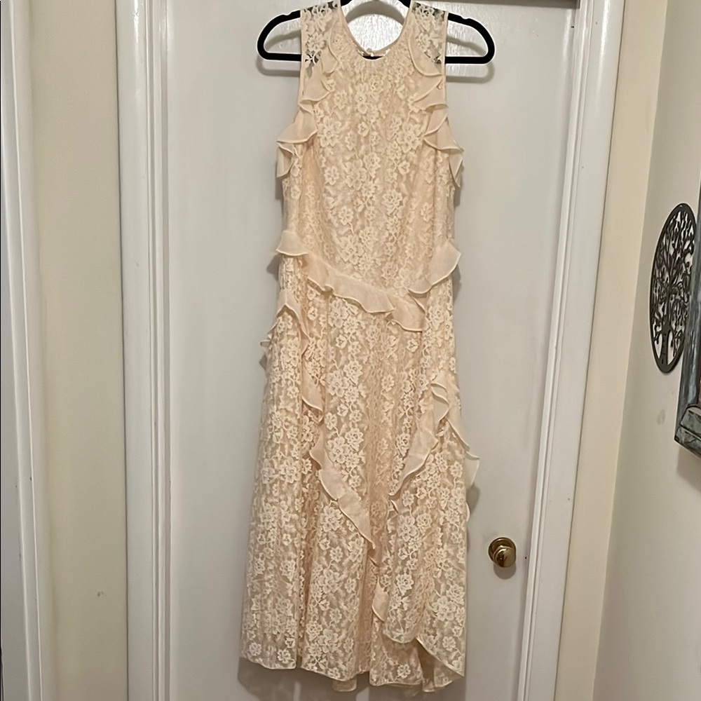 Sundance Boutique Cream Lace Dress